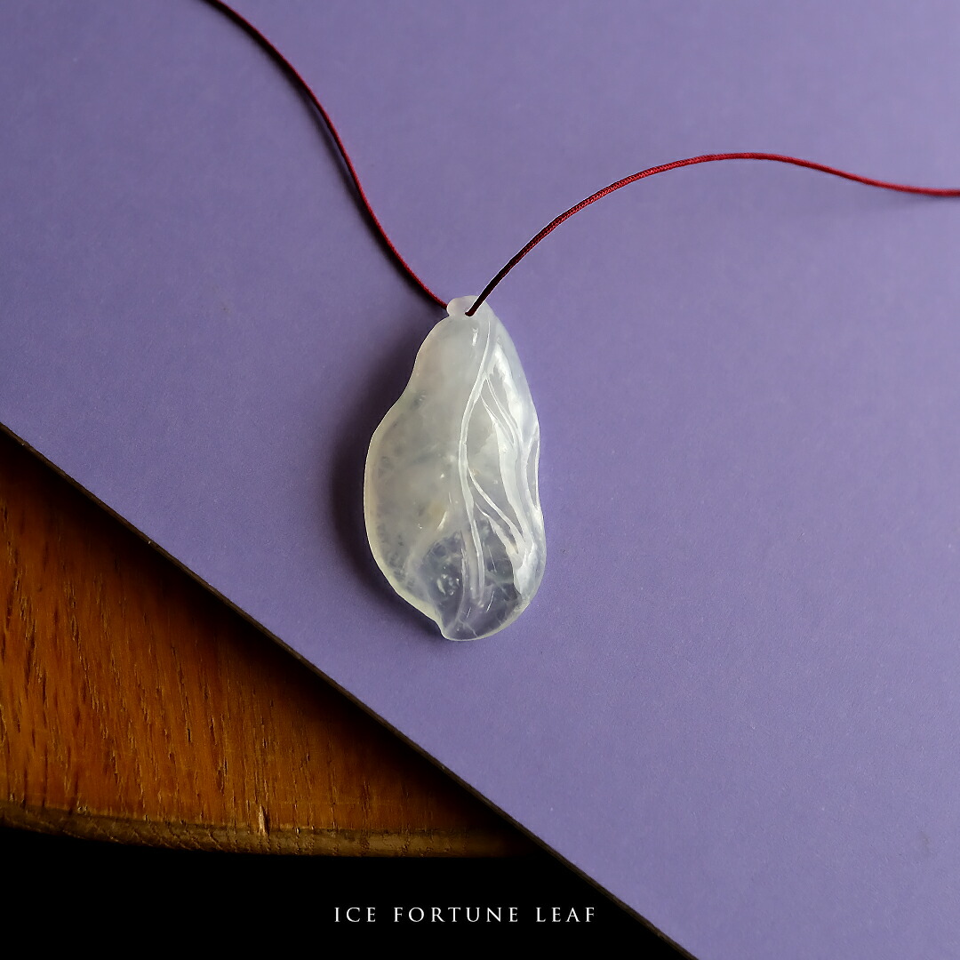 楽天市場】氷翡翠 ペンダントトップ ミャンマー産 オーバル ステンレス