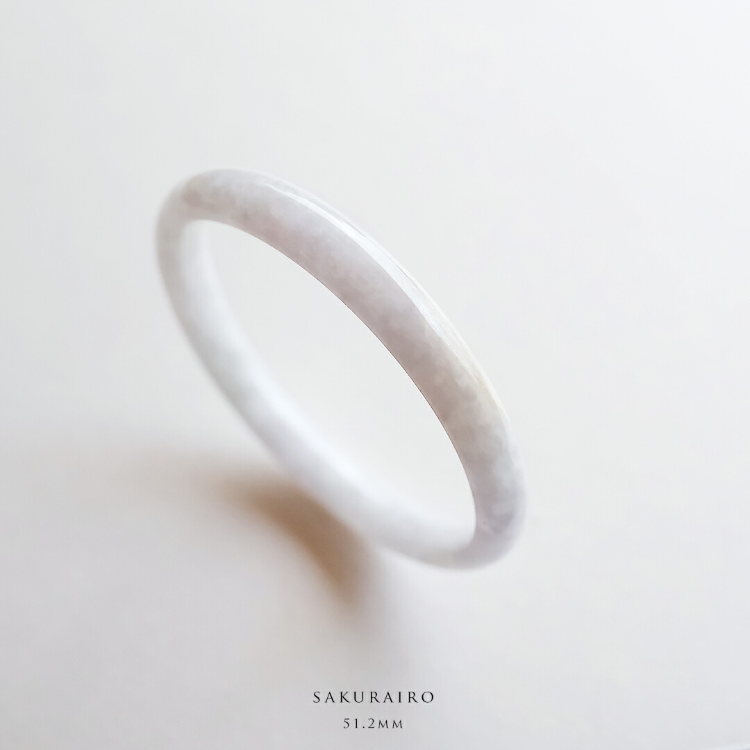 翡翠 (ひすい) バングル『SAKURAIRO』 (円形/内径51.2mm) ホワイトピンクラベンダー翡翠 一点物 高品質 無着色 ミャンマー産天然ヒスイ ジェダイト ナチュラル 天然石 パワーストーン お守り 縁起物 5月誕生石 国石 誕生日【送料無料】