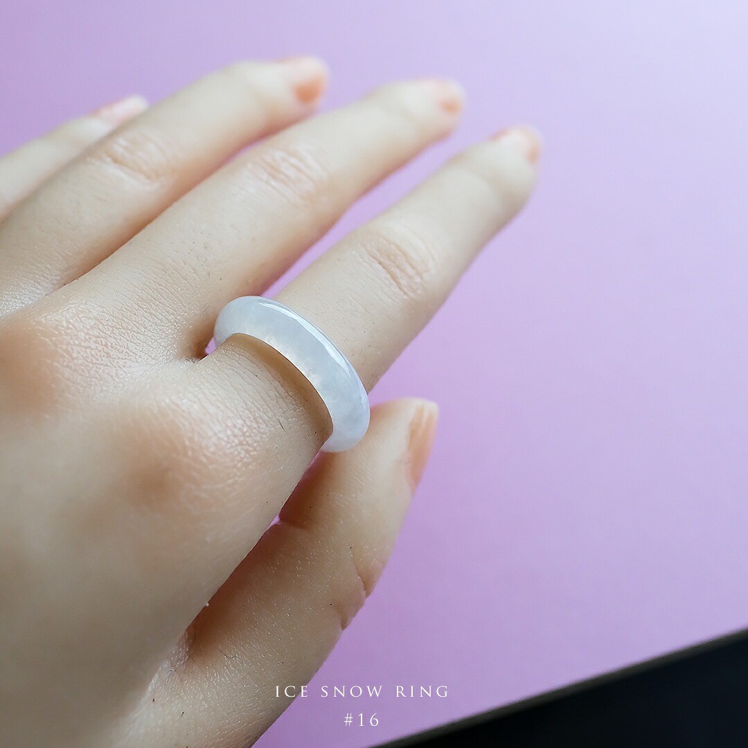 翡翠 (ヒスイ)くりぬきリング『ICE SNOW RING』(16号/氷翡翠) 一点物 希少 高品質 無着色 ミャンマー産天然ひすい ナチュラルジェダイト 硬玉 5月誕生石 国石 お守り パワーストーン ギフト 誕生日 記念日 指輪【送料無料】
