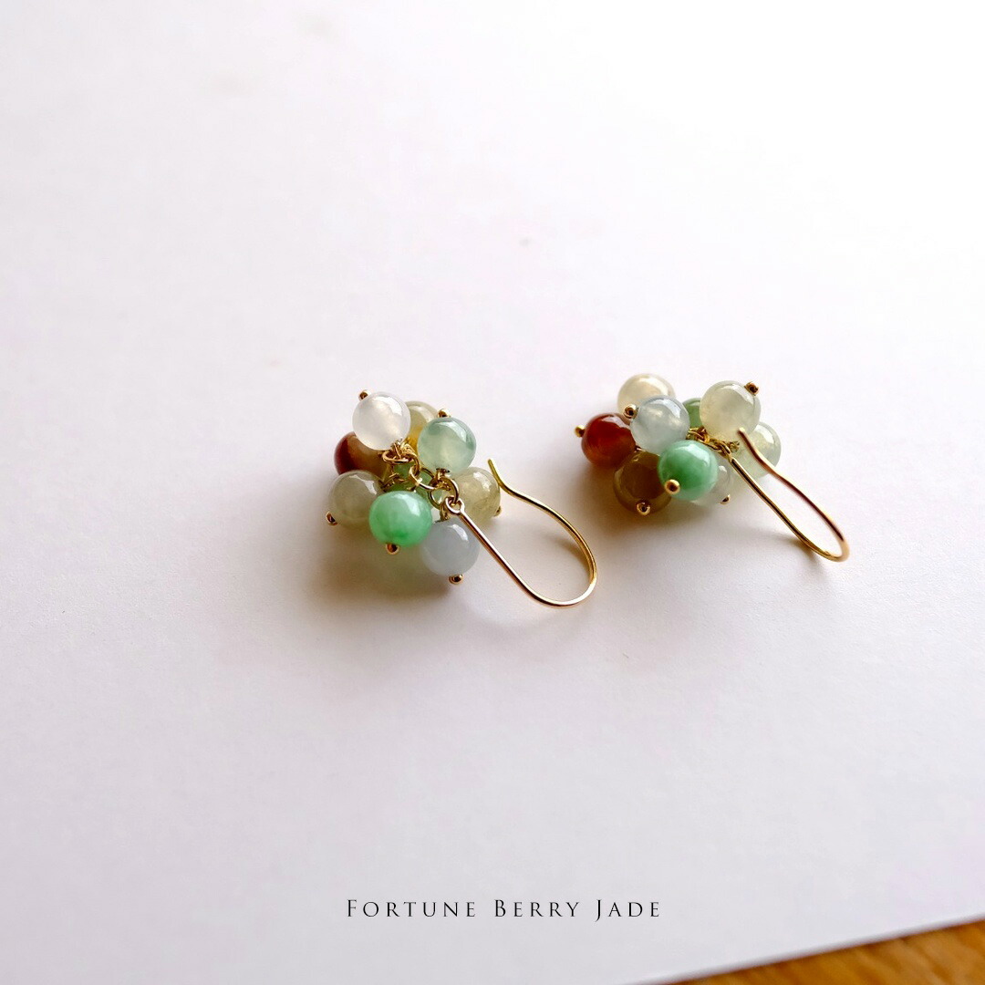 翡翠 (ヒスイ) × K18YG ピアス 『Fortune Berry Jade』オレンジ＆ホワイト＆グリーン翡翠一点物 無着色 高級 希少 ミャンマー産天然ひすい ジェダイト 硬玉 ナチュラル フック 18金イエローゴールド 5月誕生石 【送料無料】【鑑別書作成無料】No.509