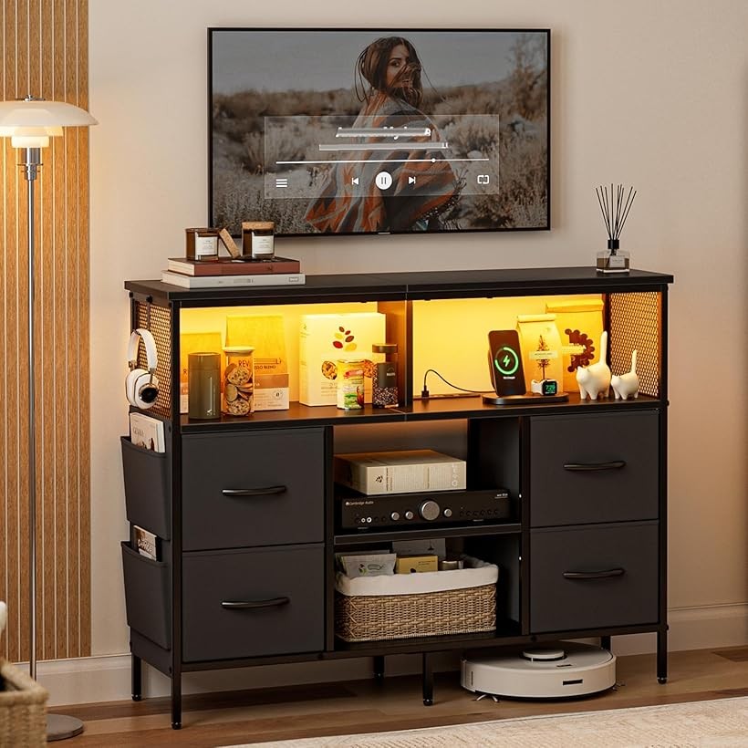 チェスト収納 タンス 棚付き 箪笥リビング収納チェスト LEDライト付き テレビボード おしゃれ 収納ケース 引き出し 大容量 USBポート付き洋服タンス 布製 玄関キャビネット (ブラック, 幅110CM)｜エムラインストア
