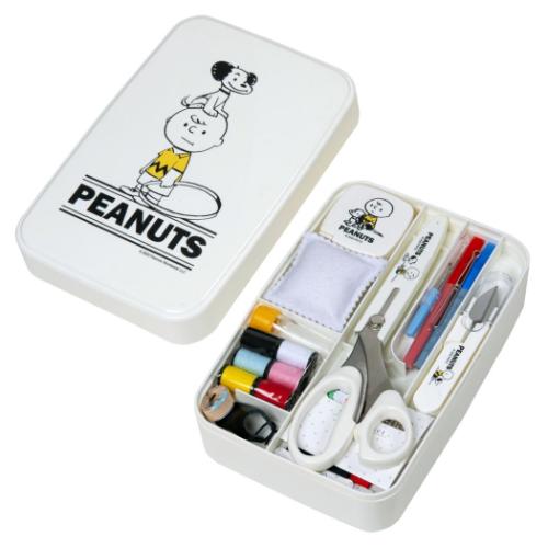 【ポイント10倍 & クーポン！】手芸用品 スヌーピー ソーイングセット うす型タイプ ヴィンテージ ピーナッツ ミササ 裁縫セット 抗菌加工 マシュマロポップ