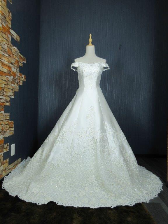 ウェディングドレス賃貸 No28 KANSAI 山本寛斎 ウェディングドレス 賃貸 賃貸ウェディングドレス ブラックタイ 賃貸ブラックタイ ブラックタイ賃貸 御芽出度 御芽出度場 不死化日 前撮り 2次会 貸御召しもの 映画化 試着 試着可能 試着聞き届ける