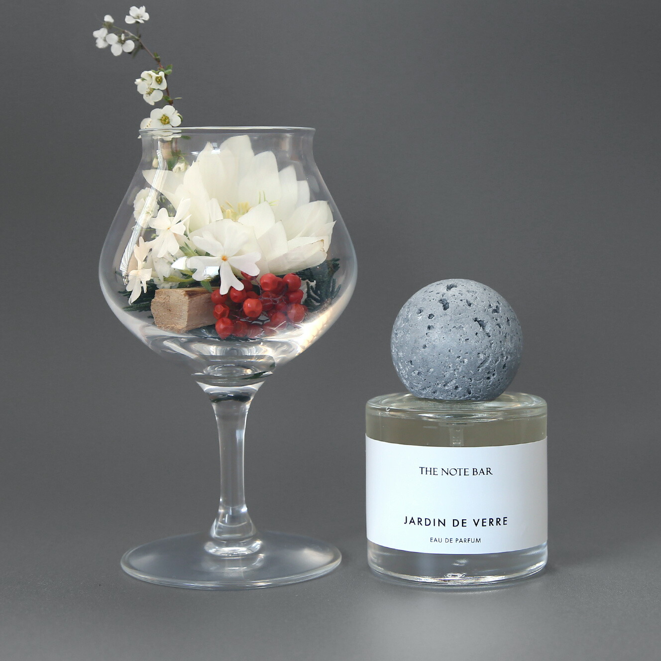 【送料無料】JARDIN DE VERRE（ジャルダン・ド・ヴェール）／50ml 香水 パルファム フレグランス パルファン 植物性 天然 由来 ブランド 人気 おすすめ おしゃれ いい香り モテ香水 SNSで話題