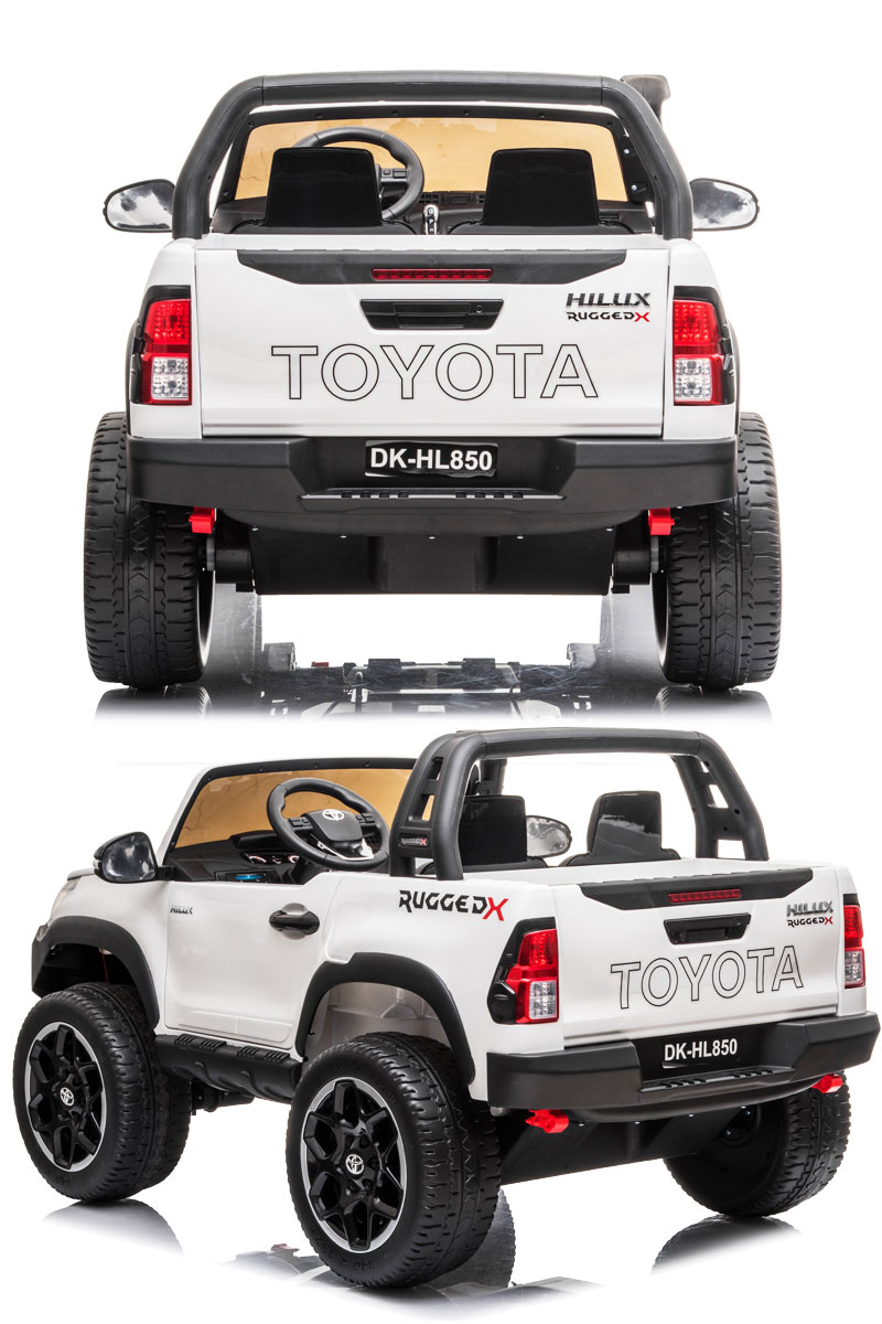 史上最強の4WD 乗用玩具乗用ラジコン TOYOTA HILUX RUGGED トヨタ