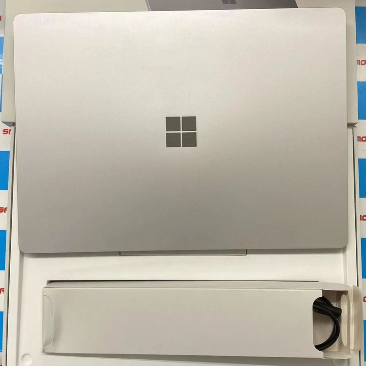 【中古】即日送りとどける可Surface Laptop 3 8GB/256GB プラチナ V4C-00018