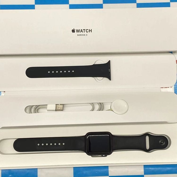 【中古】Apple Watch Series3 42粍 GPS真似形 8GB 間隔文字薄墨色 MTF32J