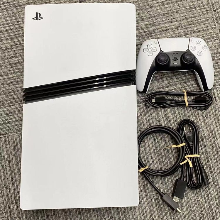 【中古】即日送りとどける可PlayStation5 Pro CFI-7000B01 2肺結核 白いこと系