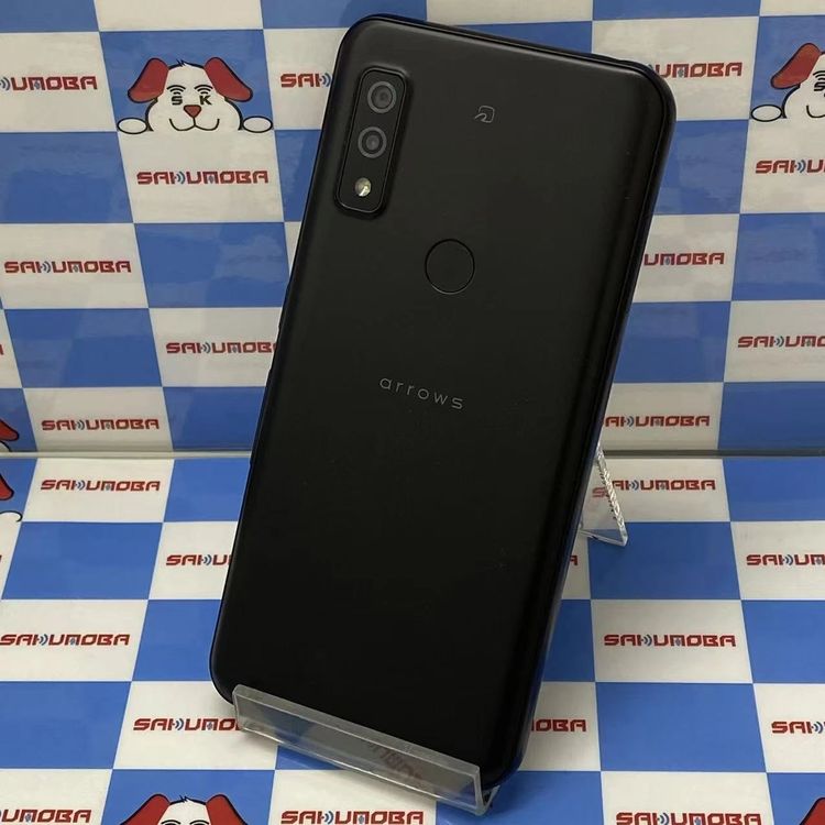 【中古】即日送りとどける可arrows We 64GB 黒いこと FCG01 金版SIM無償性 美品