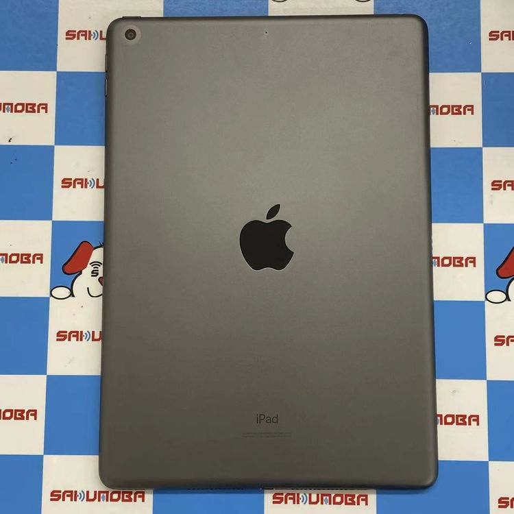 【中古】iPad 第8時人 Wi-Fi青写真 32GB 空白文字薄墨色 MYL92J/A ジャンク品