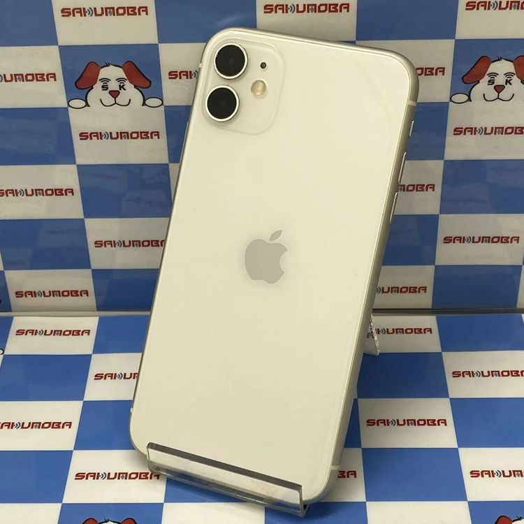 【中古】即日送りとどける可iPhone11 256GB 白いこと MWM82J/A docomo版SIM無償性