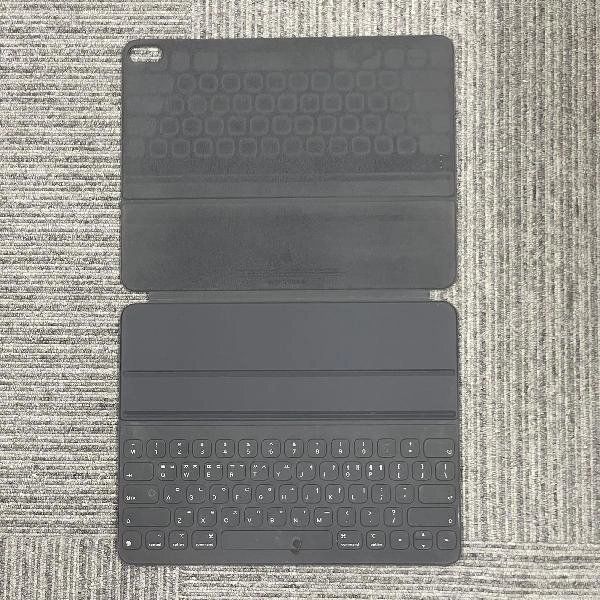 楽天市場】【中古】 12.9インチiPad Pro(第3世代)用 Smart Keyboard