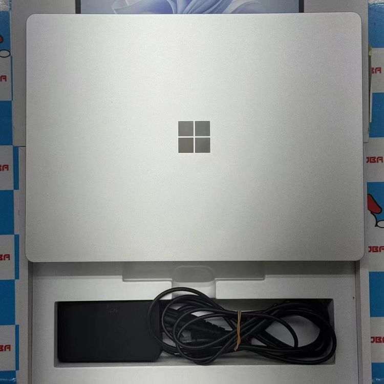 【中古】Surface Laptop Go 3 8GB/256GB Core i5-1235U プラチナ X