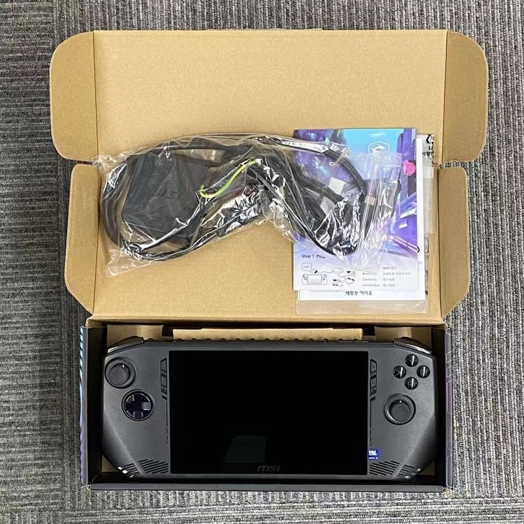 【中古】即日発送可Claw-A1M-004JP 16GB/1T ブラック 38,090円