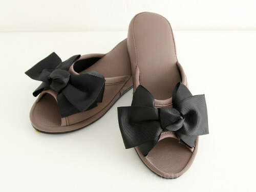 スリッパ 4cmヒール リボン コットン キッチン雑貨 キッチングッズ おしゃれ ファブリック プレゼント ギフト お祝 贈り物 新築 改築リボンスリッパ 4cmヒール グログランリボン グレージュ ブラック 2サイズ展開0528 Zk 7101sp Gb Concertideas Com