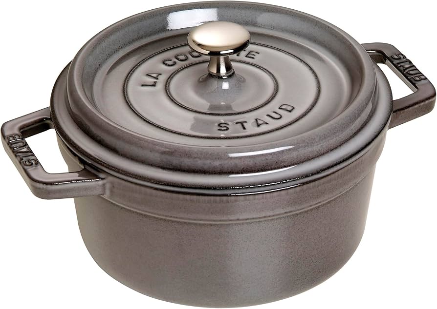 【新品】ストウブ 6-1/4クォート ラウンドココット 2.75 quart 1102218【日曜日以外即日発送】【送料無料】
