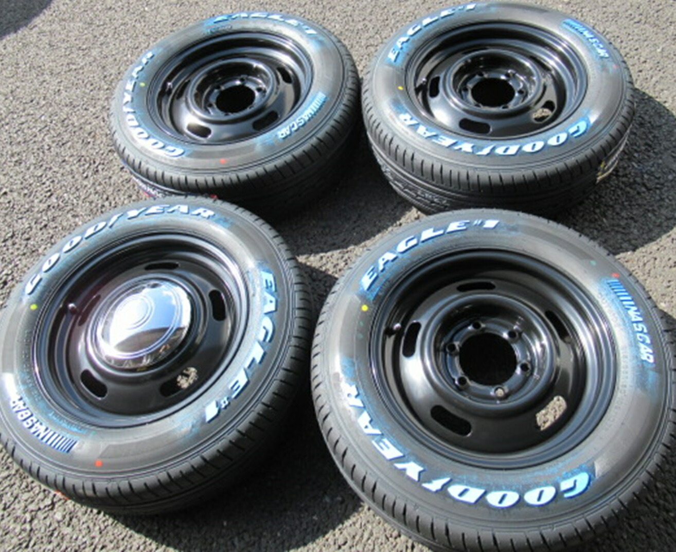 ★数量限定★COLIN コーリン【OLDCOUNTRY】オールドカントリー（スチール）16ｘ7.0 ＋40 6H/139.7 ブラック（BK) ｘ4 本 ※GOODYEAR EAGLE＃1 NASCAR PLUS ナスカープラス 215/65R16 109/107C LT規格 ホワイトレタータイヤ