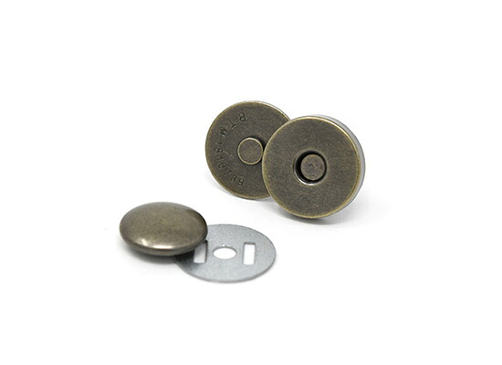 （大口販売）国産片側マグネットホック 18ｍｍ アンティークゴールド 100組入【マグネットボタン　バッグ　かばん　手芸　鞄　持ち手　革　修理　加工用】