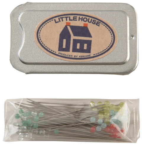 楽天市場 まち針 リトルハウスオリジナル パッチワーク キルト 斉藤謠子 手芸用品 裁縫 パッチワーク道具 材料 ハンドメイド 手作り 手芸 洋裁 ソーイング 金亀糸業 Lh リトルハウス Newまち針 補充用 キルトパーティ Quiltparty