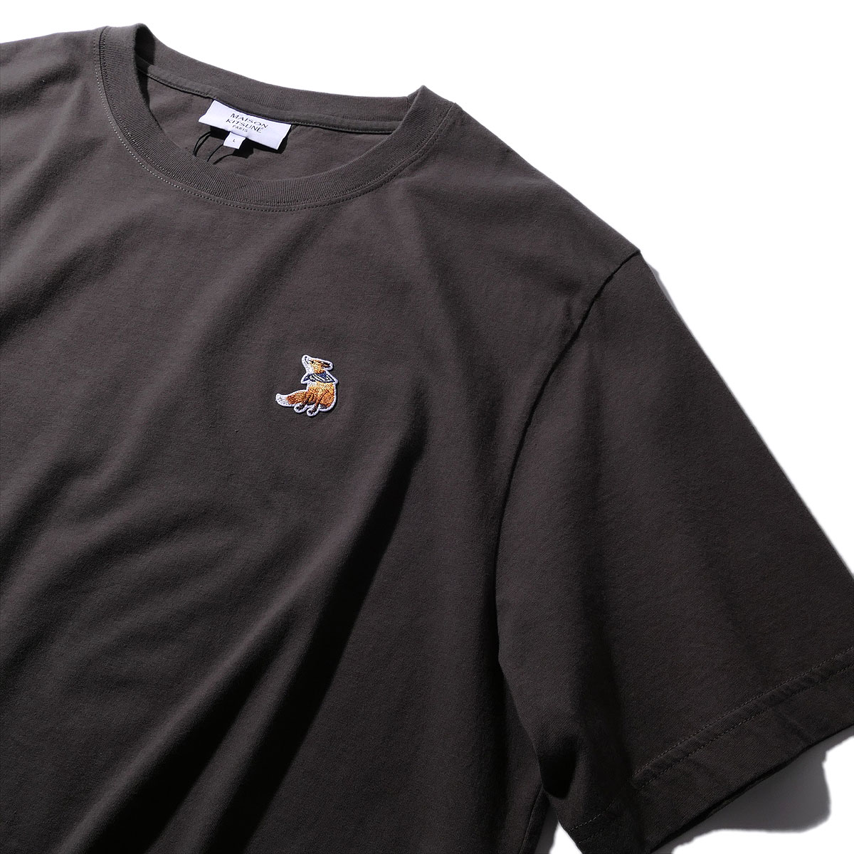 メゾンキツネ MAISON KITSUNE ドリーミング フォックス コンフォート Tシャツ QM00102K Belugaメンズ ブランド 2026SS 2026年春夏