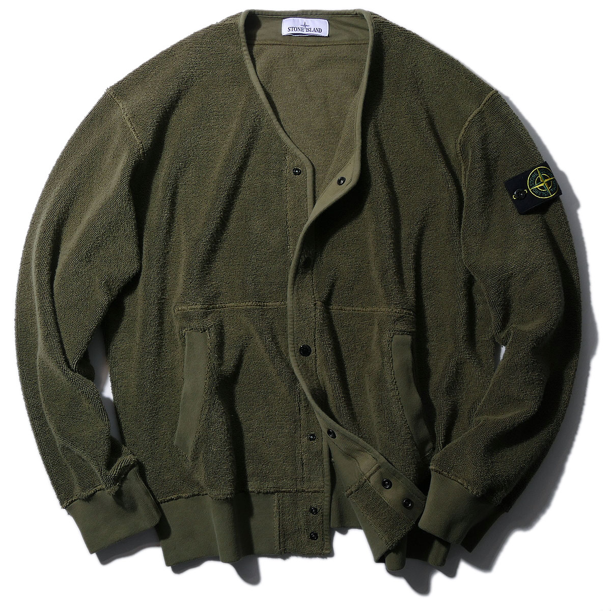 ストーンアイランド ジレー 6100020 V005Gミリタリー緑であること STONE ISLAND 汗水 ORGANIC COTTON FLEECE メンズ ブランド名  2026SS 2026年春夏[060310]
