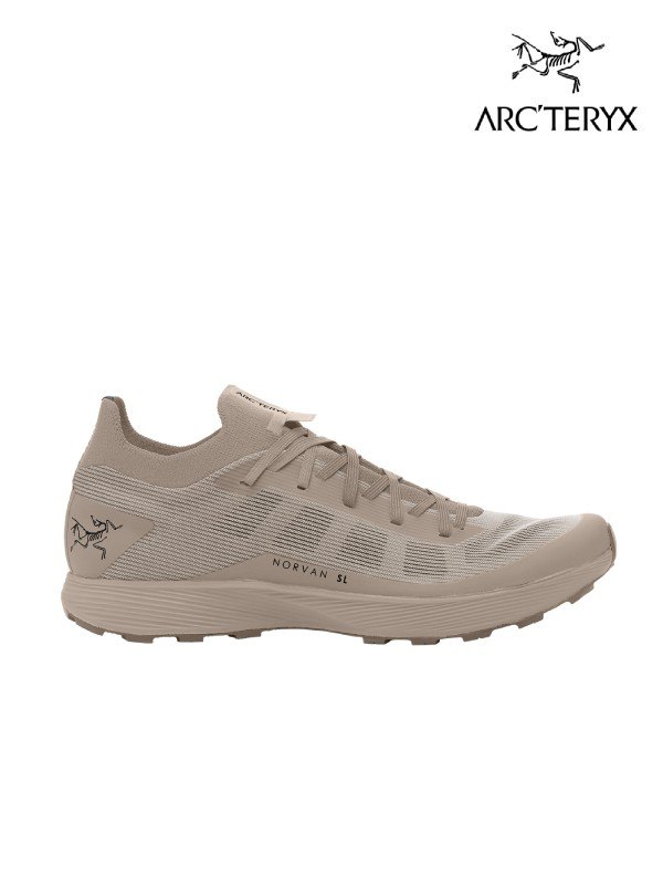 国境でスキップ ARC'TERYX(アークテリクス) / ローカットスニーカー/27.5cm/NVY