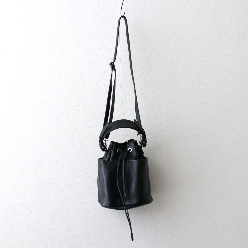 楽天市場】CCU｜“TOBY”WIDE SHOULDER BAG #BLACK [BG-06-COW] : TAMAYA