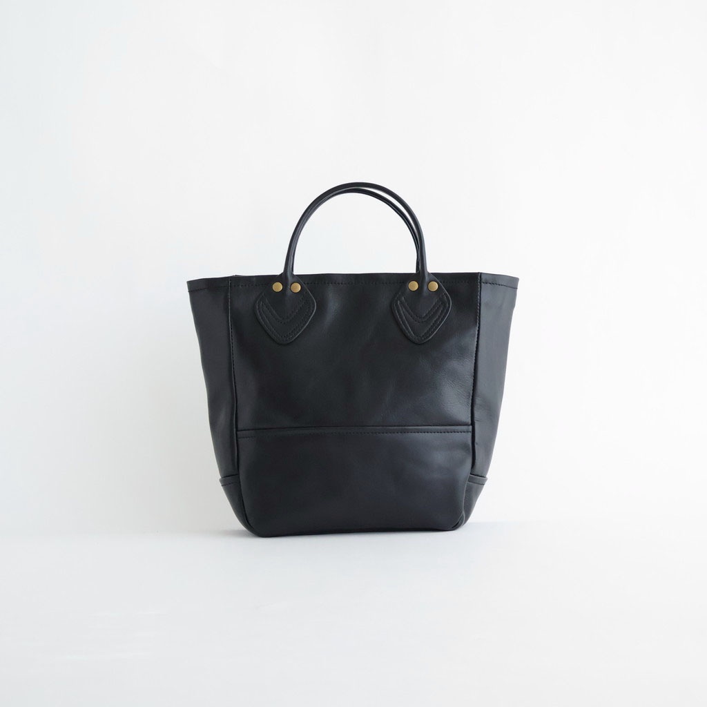 楽天市場】CCU｜“TOBY”WIDE SHOULDER BAG #BLACK [BG-06-COW] : TAMAYA