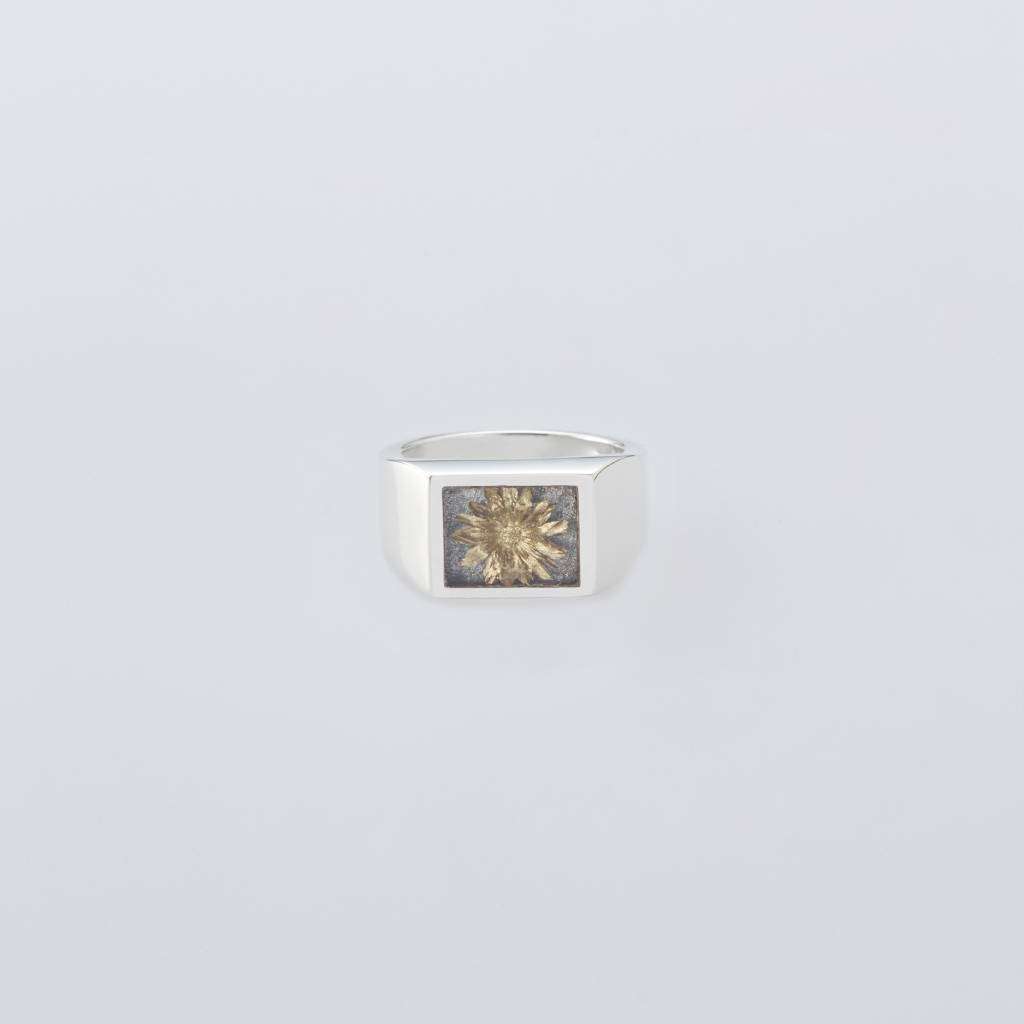 XOLO JEWELRY｜Signet Ring with Gray & Gold Flower #SILVER [XOR125]｜TAMAYA-GROUP店