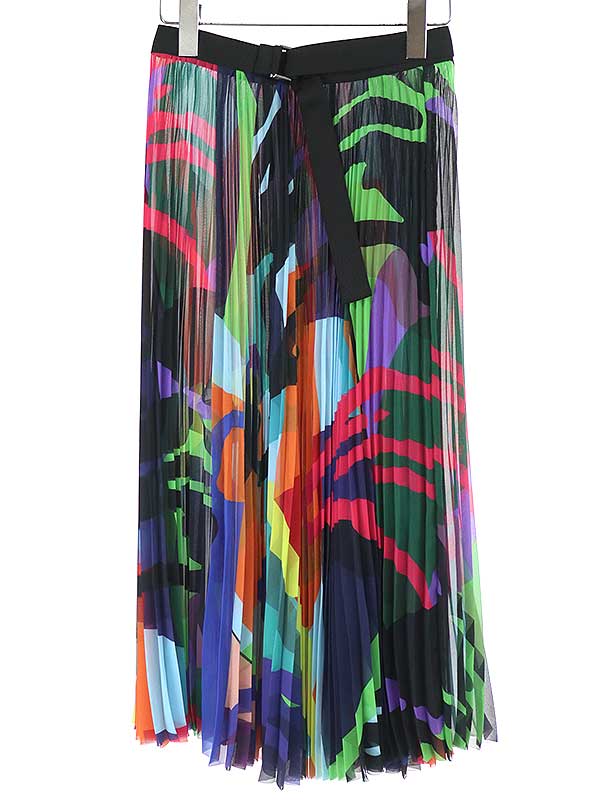 sacai × KAWS サカイ × カウズ 21AW マルチプリントプリーツスカート  混ぜ合わせる色合い 0 【中古】 ITPHGQINJPMO ボトムス-レディースファッション-スカート