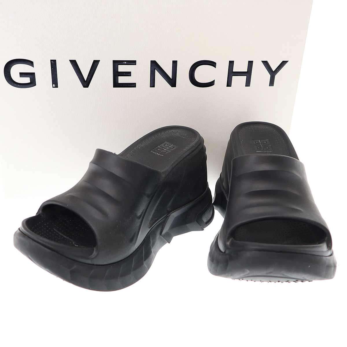 美品ジバンシィ　サンダル　レディース23cm GIVENCHY(ジバンシィ) サンダル ブラック×シルバー サイズ 43