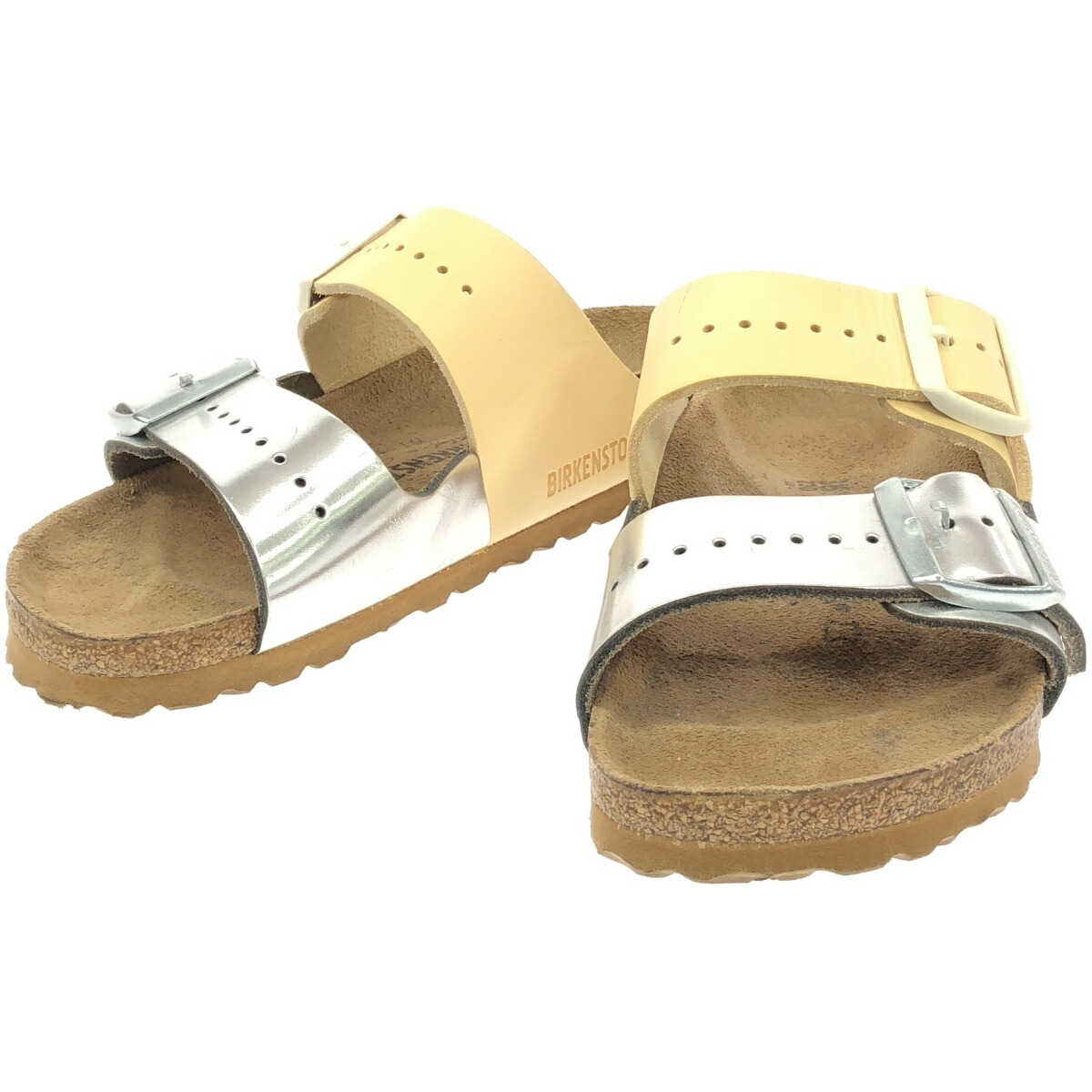 ビルケンシュトック、リック・オウエンスとのコラボサンダル発売