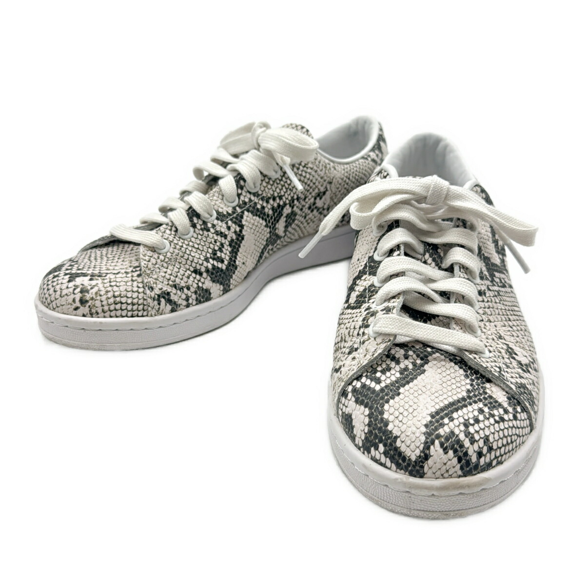 【美品】adidas × HYKE パイソン柄 ノーカラージャケット 楽天市場】ハイク×アディダスオリジナルス HYKE×adidas