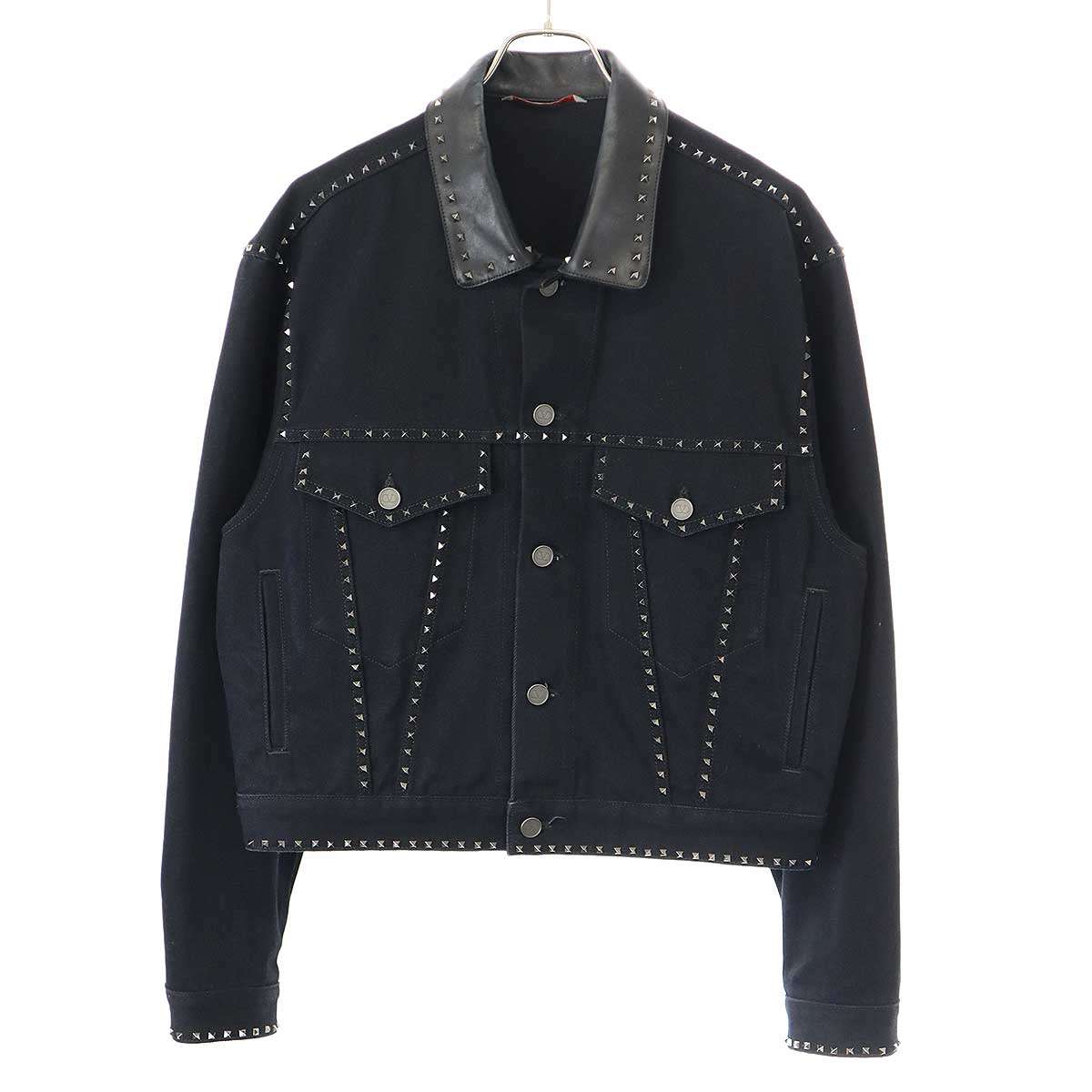 VALENTINOヴァレンティノ ショート　ジャケット ヴァレンティノ Valentino ボンバージャケット マクロVLTNプリント