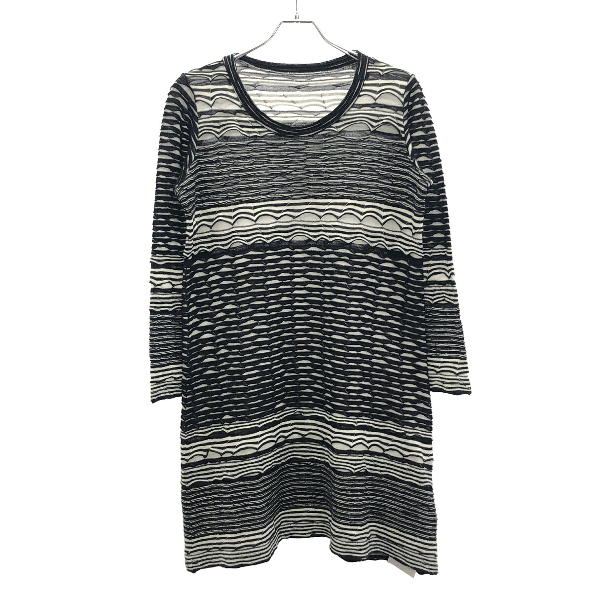 HaaT ISSEY MIYAKE ハートイッセイミヤケ 3Dチュニックニットワンピース HA51JT277 ブラック ホワイト 2 【中古】 ITOSROCNIQKK|MODESCAPE 店