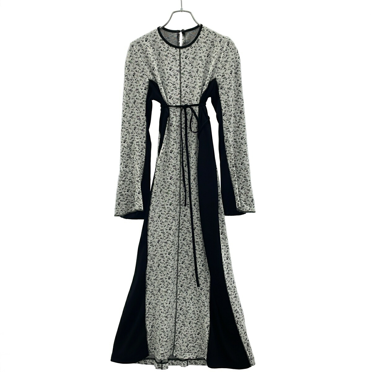 mame kurogouchi マメ科植物 クロゴウチ 25AW Floral Jacquard Fraise Stitch Dress 御召しもの衣装 MM25FW-JS027 白いこと 黒いこと 2 【中古】 ITEAVFCTZG3Q
