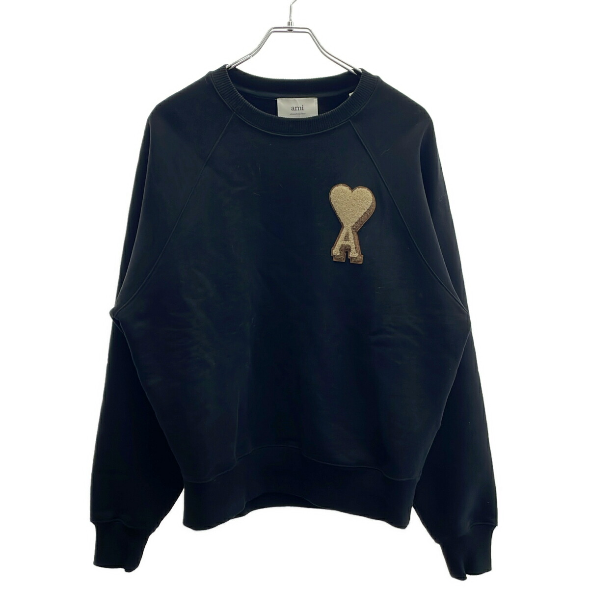 ami alexandre mattiussi 意中の女 アレクサンドル マテュッシ 25AW Ami De Coeur ハートワッペンラグランスウェットプルオーバー USW771.747 黒いこと M 【中古】 ITYGWWMIX9UO