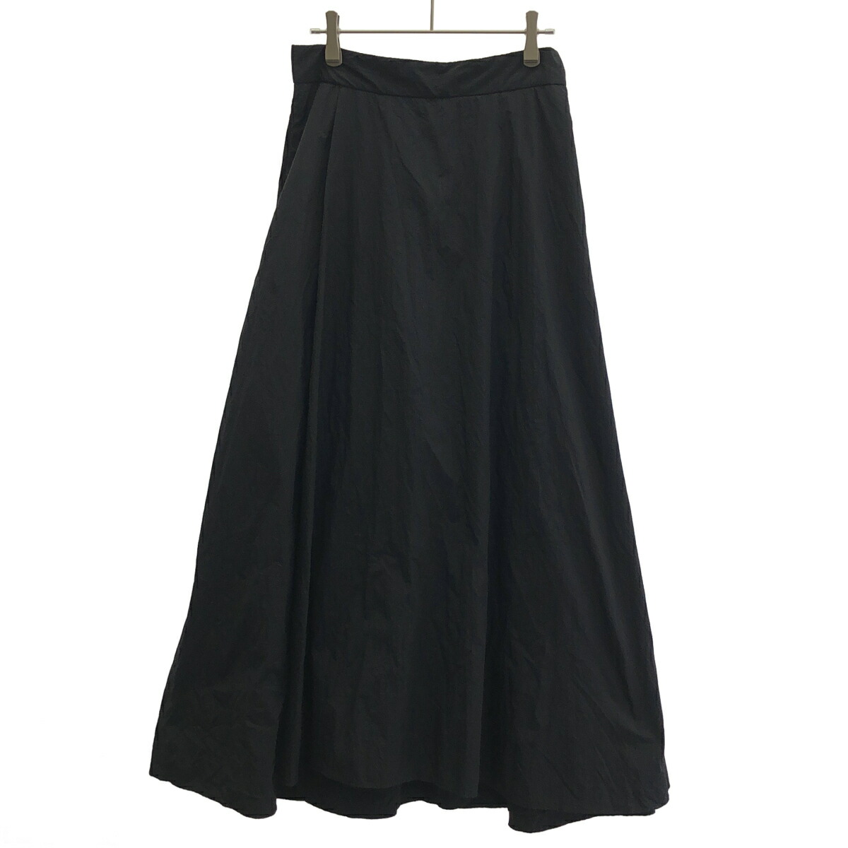 ATON エイ英トン HAND DYE TUCK FLARED SKIRT ハンドダイナイロンフレアスカート 6971076 黒いこと 02 【中古】 ITX206R4DC3G