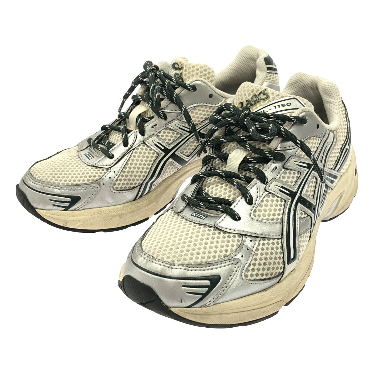 KITH×asics 口づけ アシックス Vintage Tech Gel-1130 Cream/Scarab スニーカー 1203A565 しろがね色×緑であること 27珊 【中古】 ITK05KS9NHBG