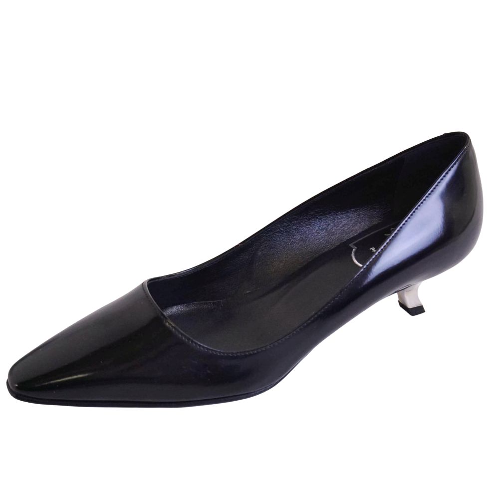 【新古品】ロジェヴィヴィエ Roger Vivier パンプス レザー ヒール シューズ 靴 レディース イタリア製 35(22cm相当) ブラック【中古】