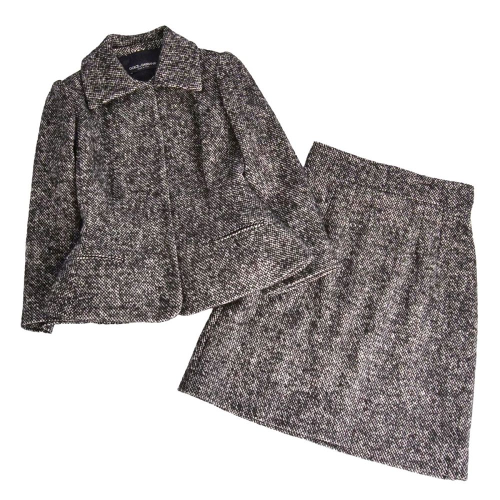 【美品】ドルチェ\u0026ガッバーナ DOLCE\u0026GABBANA セットアップ スコート背広 綿織物 羊毛 ツィード 上衣 スコート レディース イタリア製 38(S好いかげんに) 薄墨色【中古】