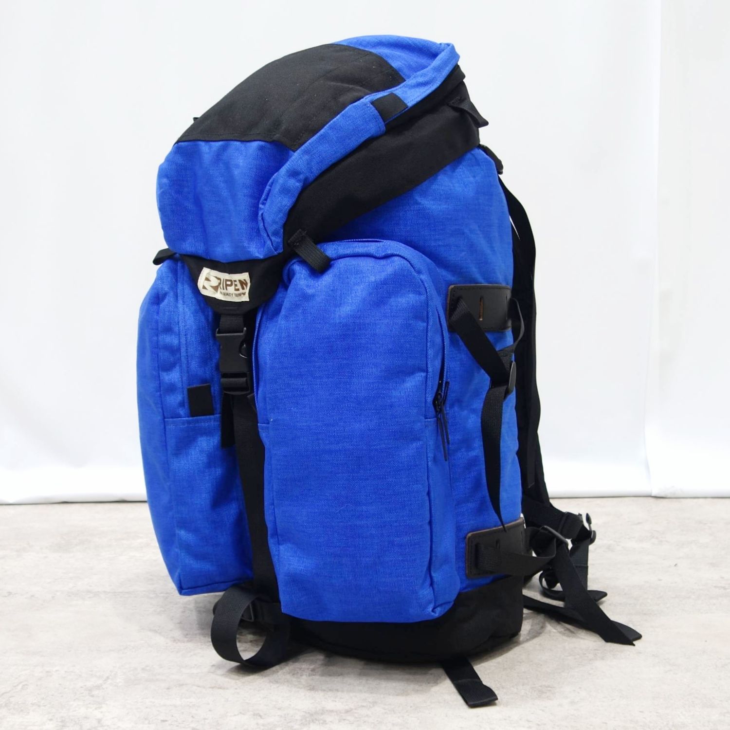 【美品】ライペン RIPEN ユングフラウ 32 C-01100 32L 日本製 登山 ハイキング バックパック リュック ザック アウトドア【中古】 9,600円