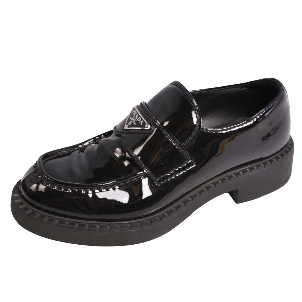 【美品】プラダ PRADA 置き目毛皮 黒茶 モカシン ３角形 専売特許なめし革 エナメル シューズ 靴 イタリア製 7(26糎好いかげんに) 黒いこと【中古】