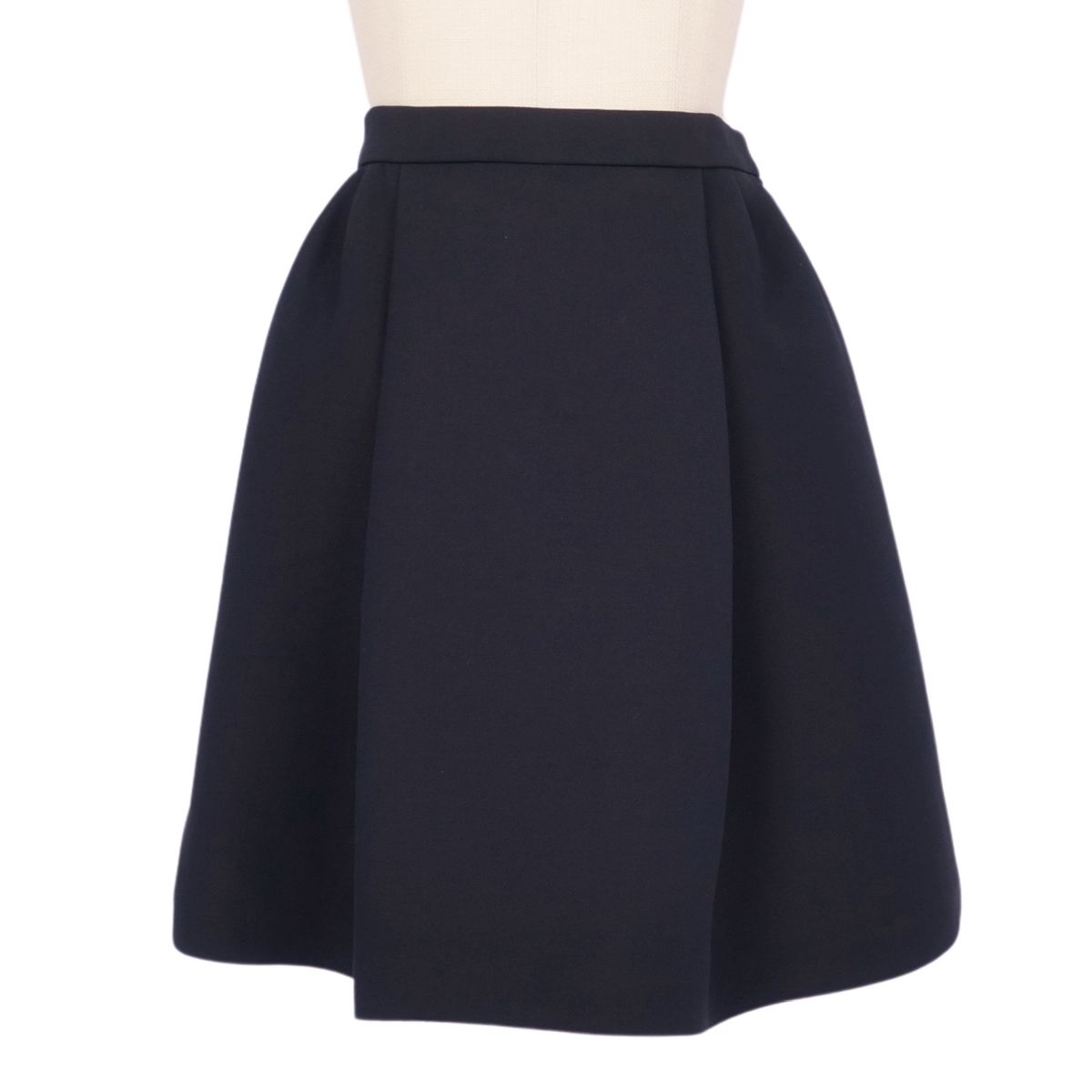 【極美品】クリスチャンディオール Christian Dior 2023年 スカート フレアスカート 311J09B1166 ショート丈 ウール ボトムス レディース F36 USA4 I40(S相当) ブラック【中古】 30,329円