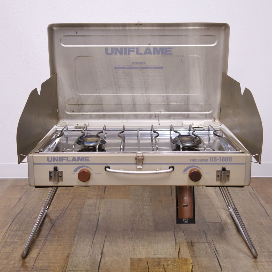 お歳暮 希少 ユニフレーム UNIFLAME ツインバーナー US-1800 ツーバーナー カセットボンベ CB缶 キャンプ アウトドア  fucoa.cl
