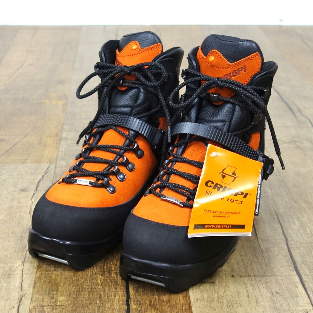 【新古品】クリスピー CRISPI NNNBC LOFOTEN BC GTX EU39 BCクロカン クロスカントリー バックカントリー スキーブーツ アウトドア【中古】