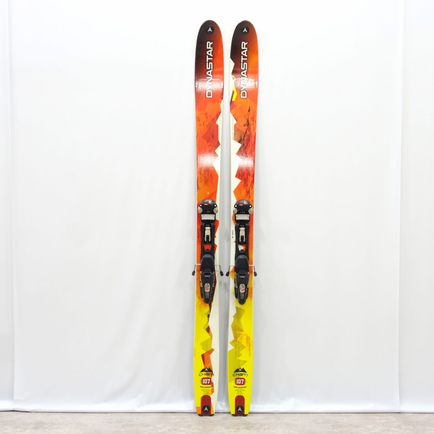 ディナスター DYNASTAR CHAM 107 184糎 ビンディング MARKER DUKE16 山スキーの板 うしろ側カントリー アウトドア【中古】