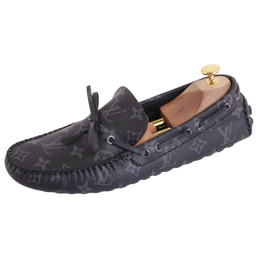 【美品】ルイヴィトン LOUIS VUITTON 置き目毛皮 アリゾナ 生産ライン モカシン ドライビングシューズ モノグラム 星食 シューズ メンズ イタリア製 9(27.5糎好いかげんに) 黒いこと【中古】