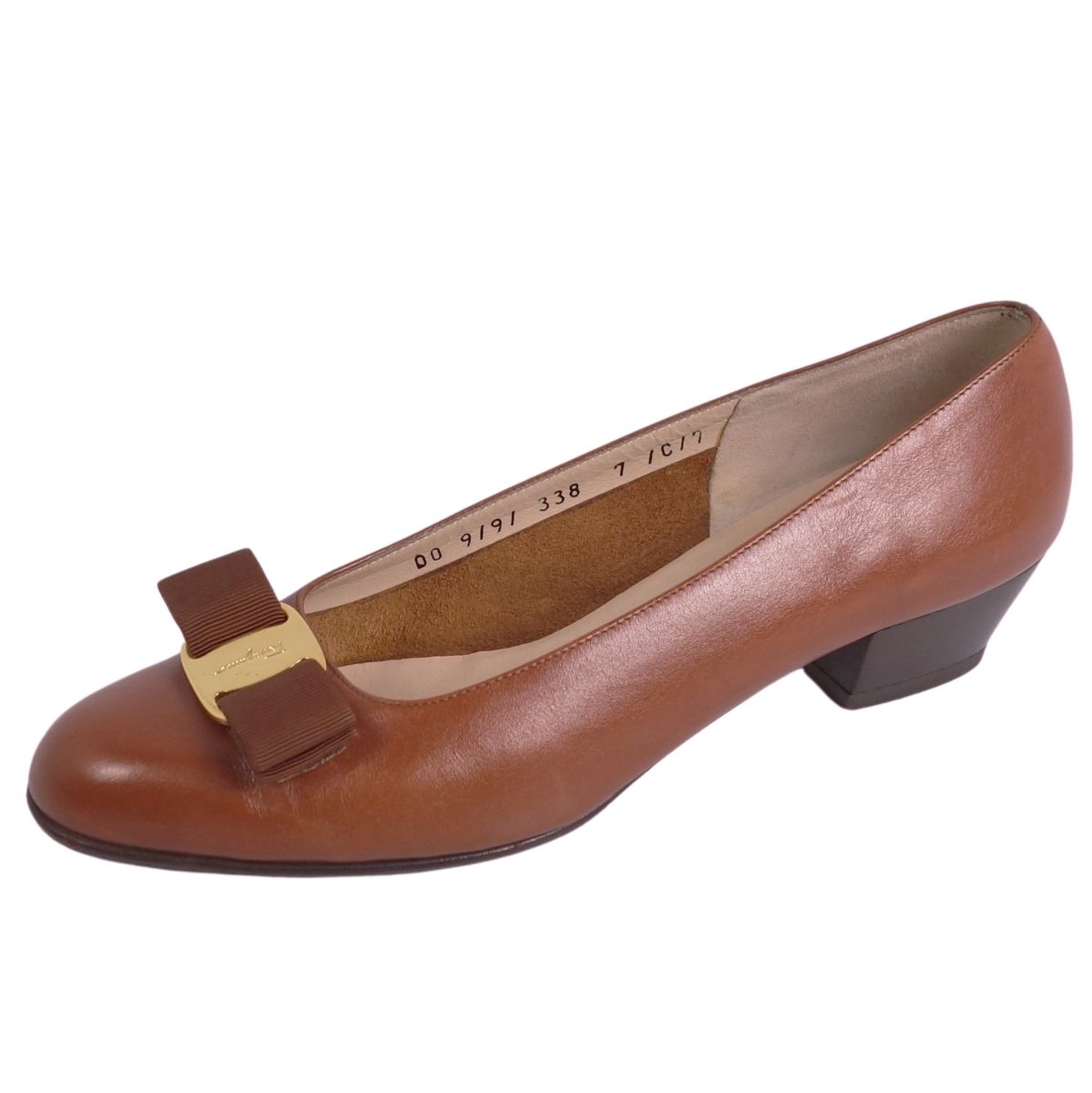 【美品】サルヴァトーレ フェラガモ Salvatore Ferragamo パンプス ヴァラ レザー ヒール シューズ 靴 レディース イタリア製 7C(24.5cm相当) ブラウン【中古】