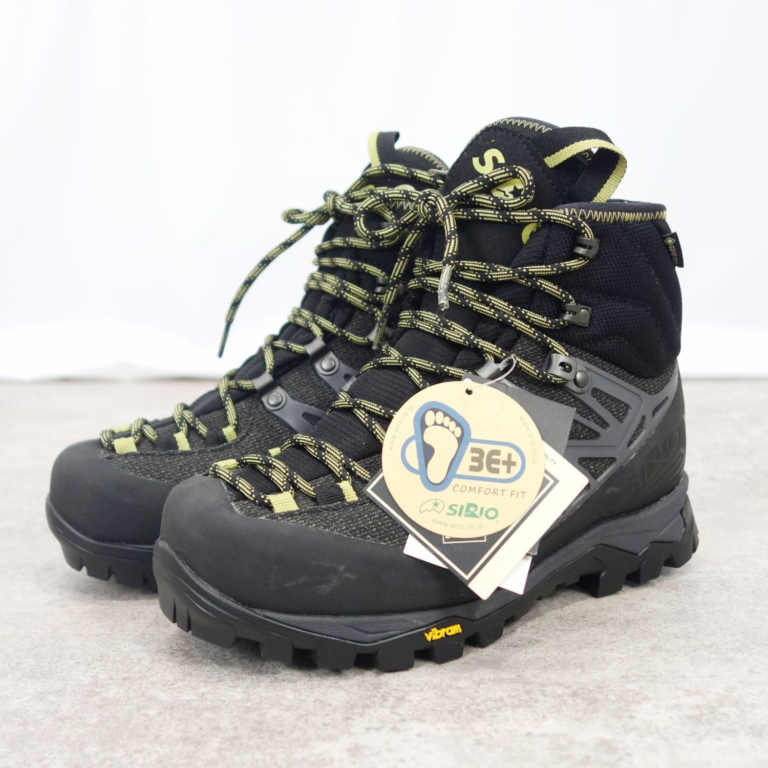 【新古品】シリオ SIRIO PF46-4 BLACK 23cm ミッドカット 初級～中級用 登山 トレッキング ブーツ シューズ 靴 アウトドア【中古】